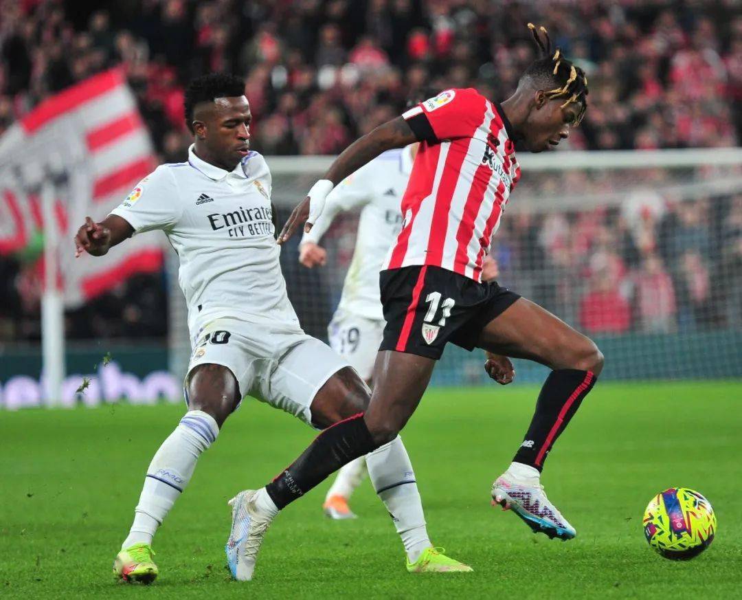 社区盾倒计时，皇家社会赛前内部沟通，细节引发关注，媒体盛赞，阵容厚度经受考验的简单介绍